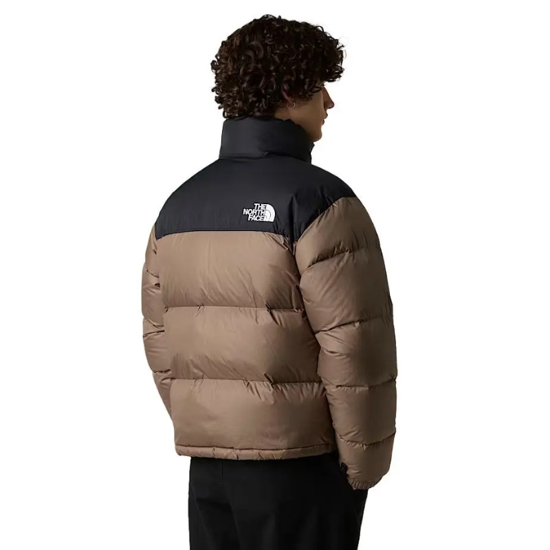 سترة نوبتسي 1996 من ذا نورث في - مراجعة North Face Jacket 1996 Retro وسعره